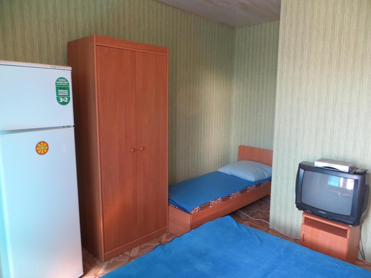 Monte Karlo Hotell Zaliznij Port Eksteriør bilde
